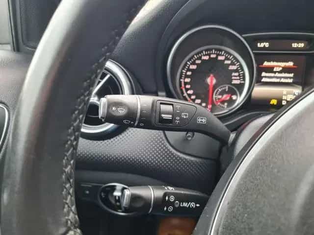 Mercedes-Benz A-Class 180 Leder-Nappa/LED/Navi/Kamera/Sitzh. 01/2017-photo-17