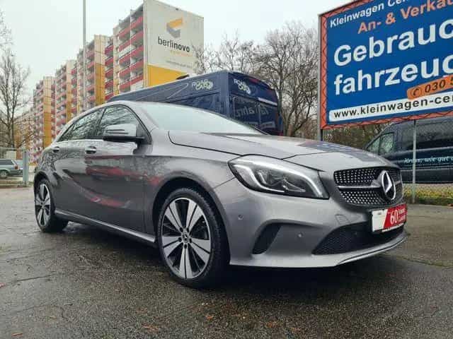 Mercedes-Benz A-Class 180 Leder-Nappa/LED/Navi/Kamera/Sitzh. 01/2017-photo-33