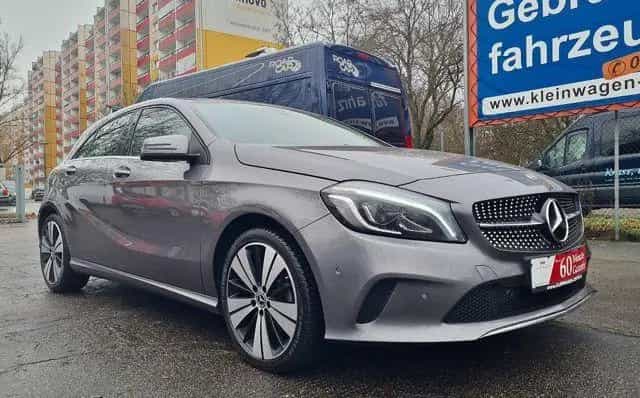 Mercedes-Benz A-Class 180 Leder-Nappa/LED/Navi/Kamera/Sitzh. 01/2017-photo-34