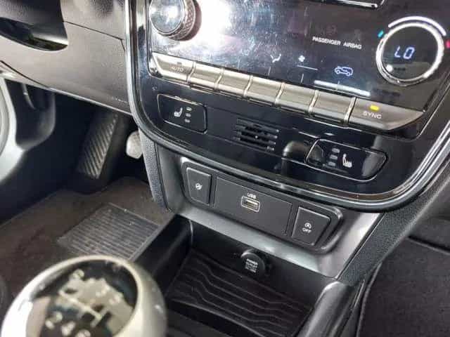Ssangyong Tivoli SSANGYONG Tivoli 1.6 diesel 2WD Exclusive Uniprò 05/2021-photo-13