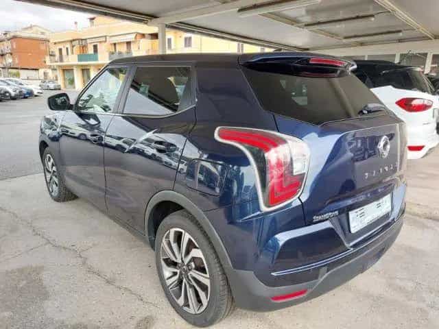 Ssangyong Tivoli SSANGYONG Tivoli 1.6 diesel 2WD Exclusive Uniprò 05/2021-photo-3