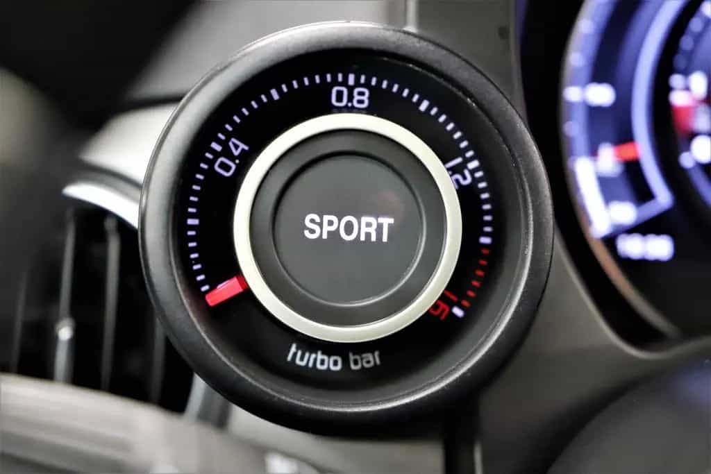 Abarth 595 Turismo 1.4 165PS ESTETICO Navi Leder PDC 07/2017-photo-15