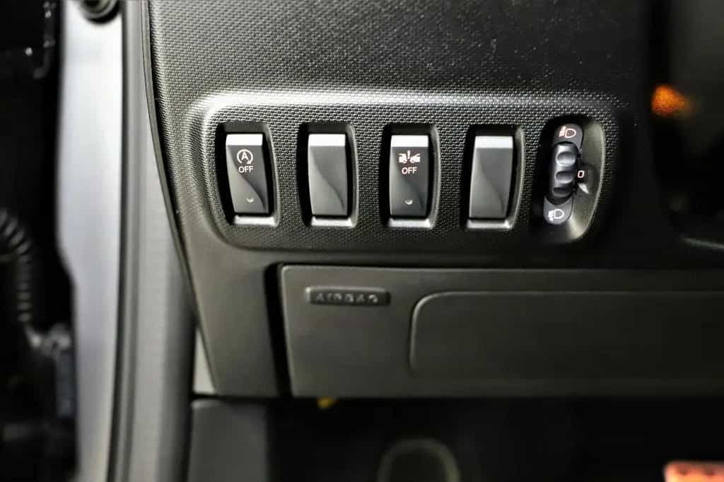 Smart ForTwo Coupe Brabus 109PS R-CAM SHZ Pano JBL 08/2016-photo-19