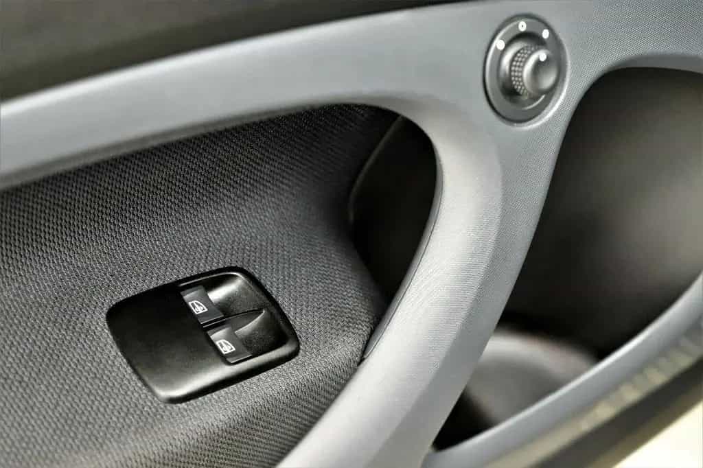 Smart ForTwo Coupe Brabus 109PS R-CAM SHZ Pano JBL 08/2016-photo-21