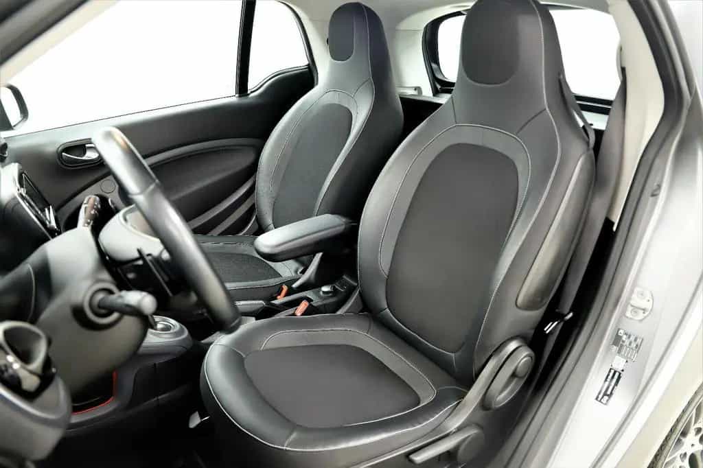 Smart ForTwo Coupe Brabus 109PS R-CAM SHZ Pano JBL 08/2016-photo-8