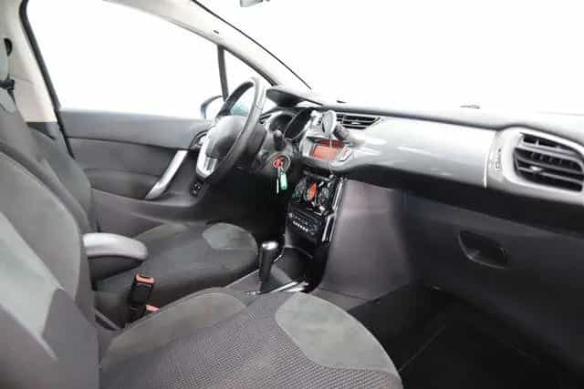 Citroën C3 1.6 120PS Automatik Exclusive PDC Tempomat 06/2010-photo-14