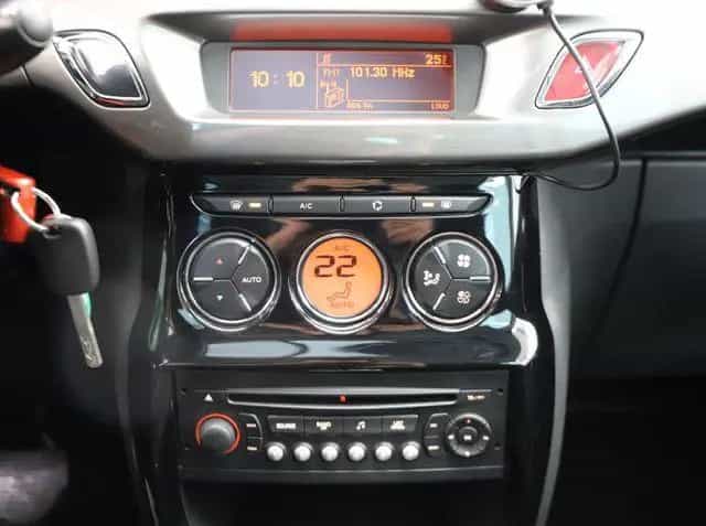 Citroën C3 1.6 120PS Automatik Exclusive PDC Tempomat 06/2010-photo-15