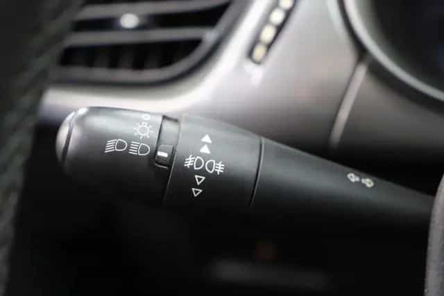 Citroën C3 1.6 120PS Automatik Exclusive PDC Tempomat 06/2010-photo-27