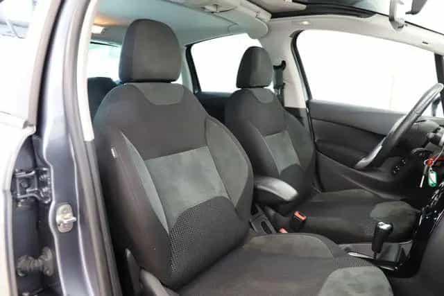 Citroën C3 1.6 120PS Automatik Exclusive PDC Tempomat 06/2010-photo-9