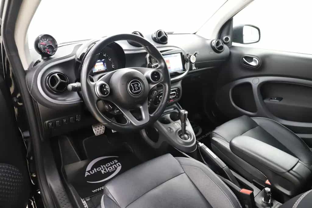 Smart ForTwo Coupe Brabus 109PS Xclusive Pano Navi JBL 12/2016-photo-10
