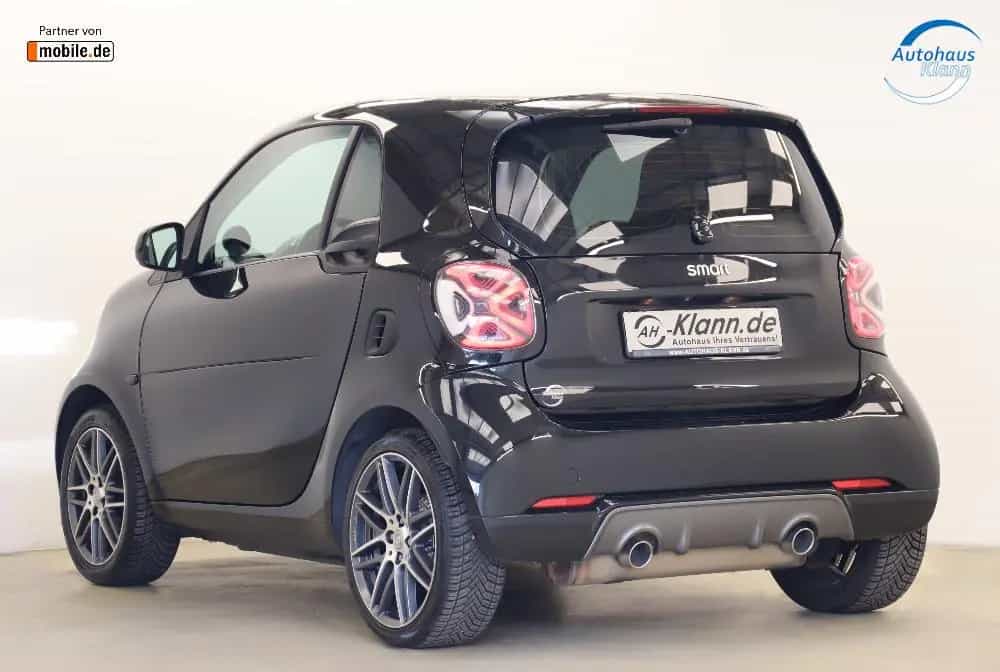 Smart ForTwo Coupe Brabus 109PS Xclusive Pano Navi JBL 12/2016-photo-5