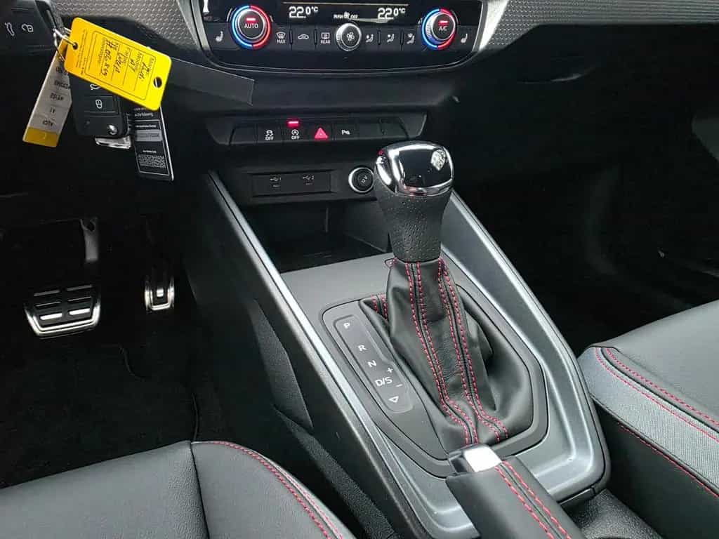 Audi A1 1.0 TFSI 30 TFSI S line RVIEW*LED*uvm. 12/2025-photo-12