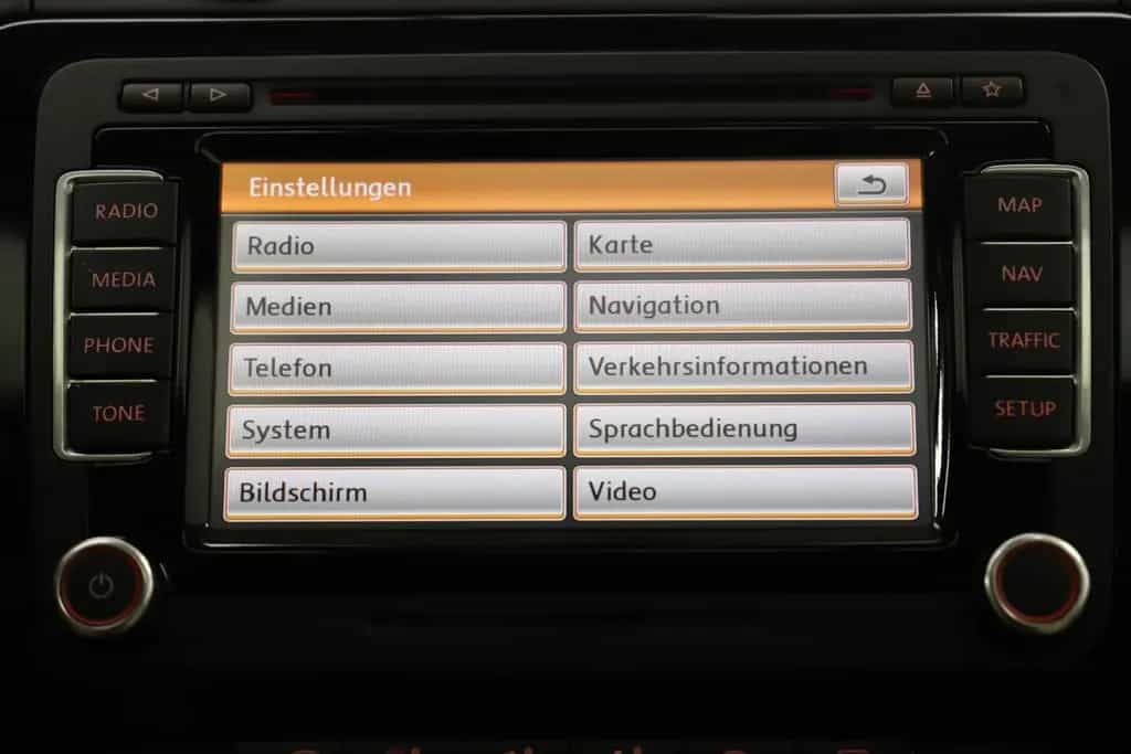Volkswagen Eos 2.0TSI 211PS DSG Exclusive Leder Keyless DCC 04/2011-photo-32