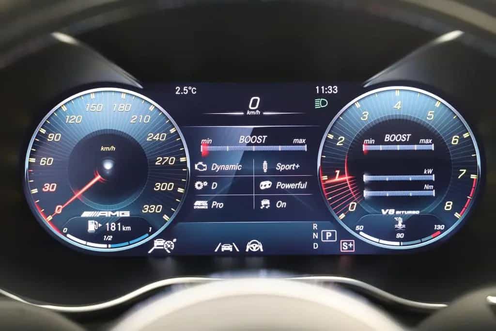 Mercedes-Benz C-Class 63 AMG 476PS Burmester PAGA Pano ACC 08/2019-photo-19