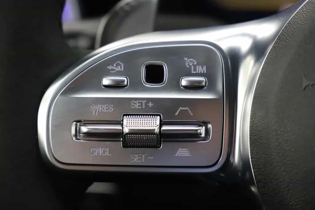 Mercedes-Benz C-Class 63 AMG 476PS Burmester PAGA Pano ACC 08/2019-photo-23