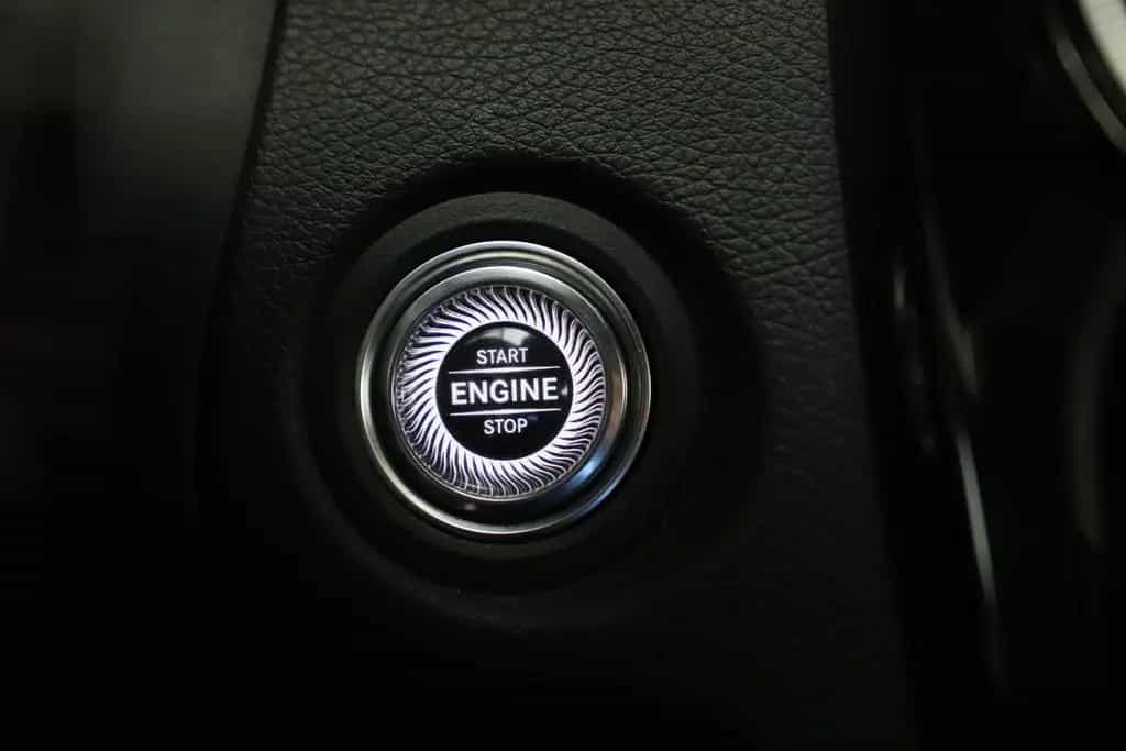 Mercedes-Benz C-Class 63 AMG 476PS Burmester PAGA Pano ACC 08/2019-photo-31