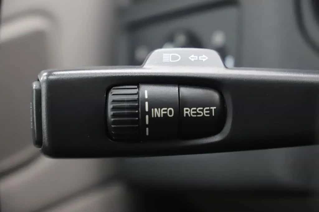 Volvo C70 Cabrio 2.4 140PS Automatik Momentum SHZ Navi 09/2009-photo-21