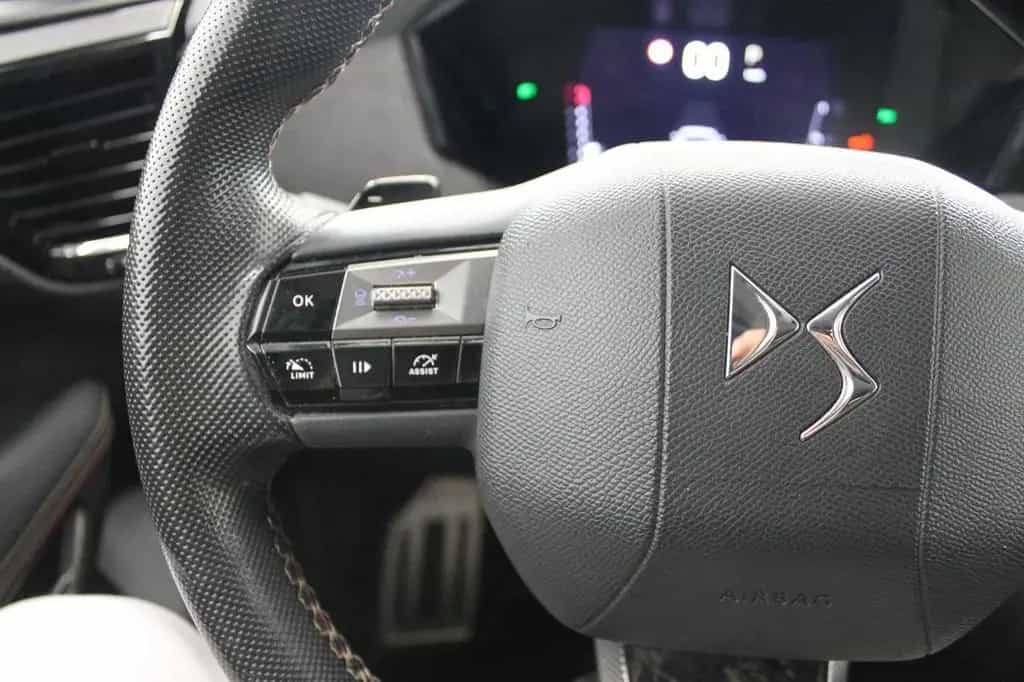 DS Automobiles DS4 DS DS4 1.5 bluehdi Performance Line+ 130 Cv. Aut 04/2022-photo-10