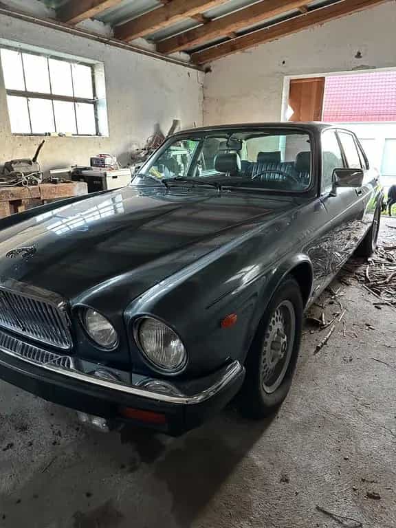 Jaguar XJ V12 Oldtimer 12/1985-photo-1