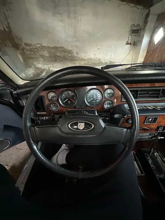 Jaguar XJ V12 Oldtimer 12/1985-photo-8