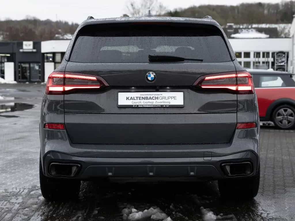 BMW X5 xDrive 40d M-Sport PANO AHK 360° LED ACC B&W 03/2023-photo-6