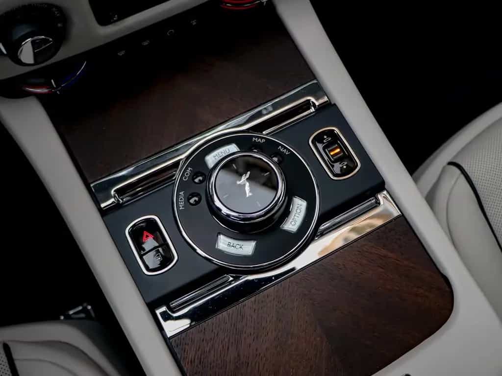 Rolls-Royce Wraith 03/2019-photo-23