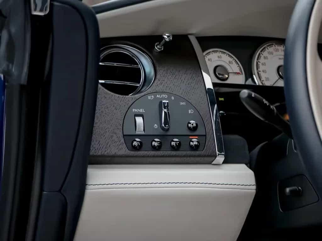 Rolls-Royce Wraith 03/2019-photo-39