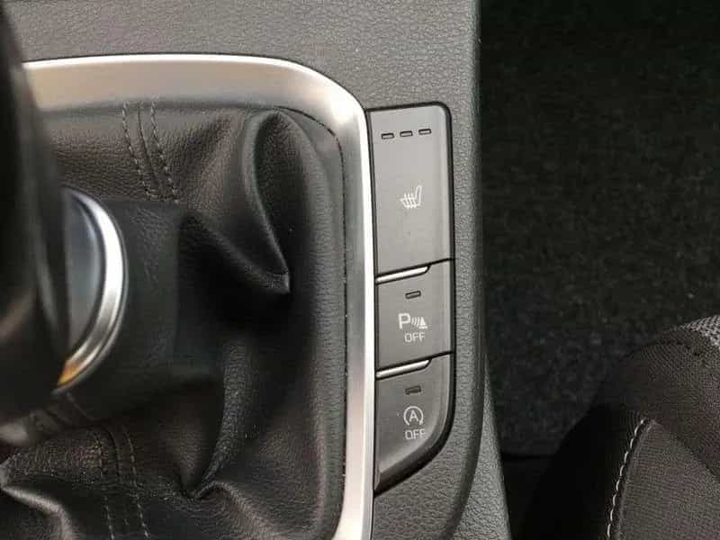 Hyundai i30 Wagon 1.0 T-GDI Go! 53 MILA KM 07/2019-photo-11
