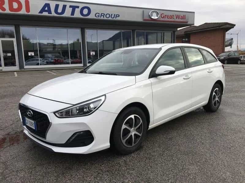 Hyundai i30 Wagon 1.0 T-GDI Go! 53 MILA KM 07/2019-photo-1