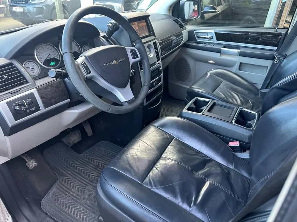 Chrysler Grand Voyager Limited 2.8 CRD Autom. 05/2010-photo-7