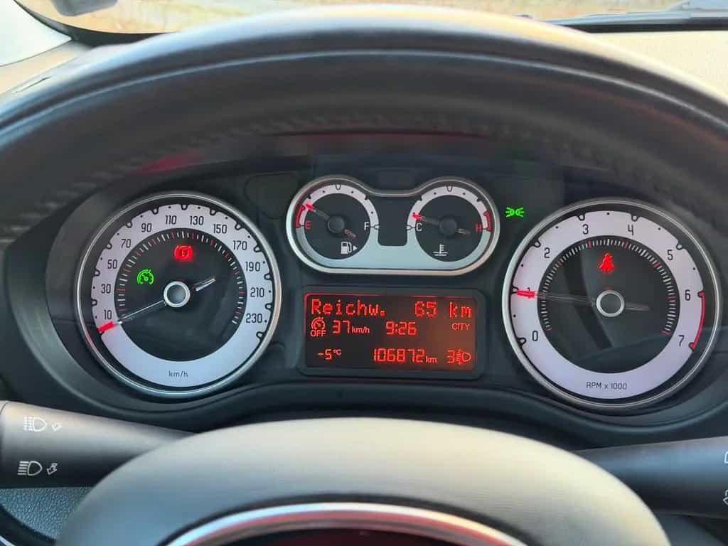Fiat 500L Living 1.4 T-JET 16V Pop Star 02/2014-photo-22