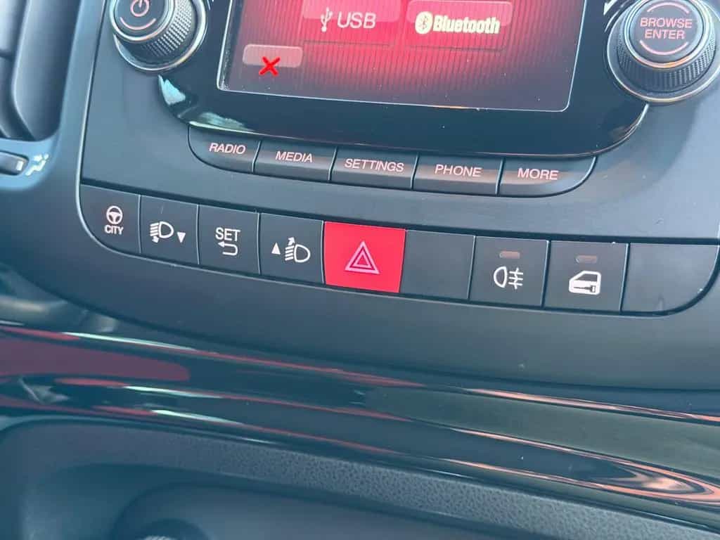 Fiat 500L Living 1.4 T-JET 16V Pop Star 02/2014-photo-37