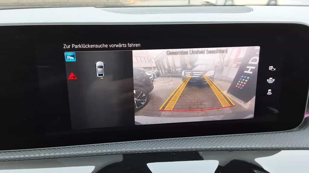 Mercedes-Benz A-Class 200 Limousine Leder,Navi,Pano 09/2019-photo-9
