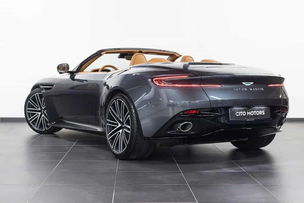 Aston Martin DB12 VOLANTE 11/2024-photo-23