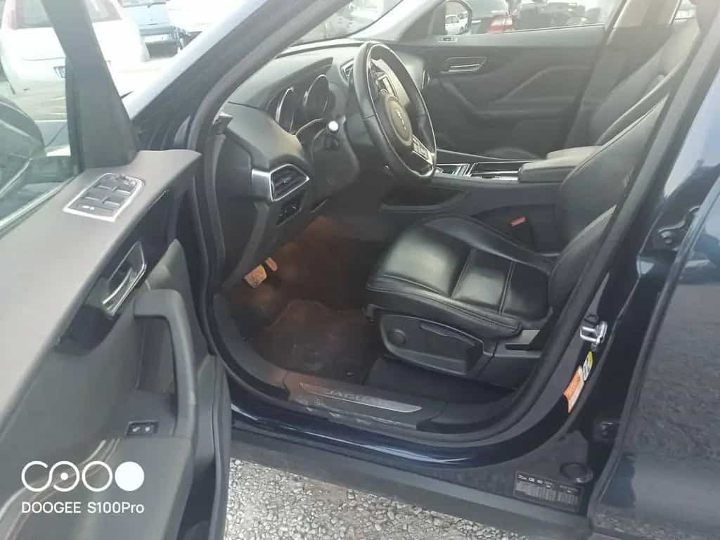 Jaguar F-Pace aziendale 2.0 d awd 02/2018-photo-3