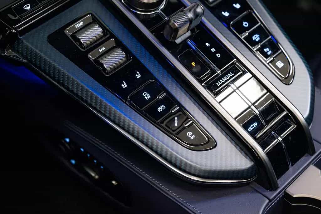 Aston Martin V8 Vantage Vantage Roadster MY26 Full Options Blue Carbon 01/2025-photo-22