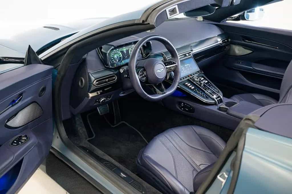 Aston Martin V8 Vantage Vantage Roadster MY26 Full Options Blue Carbon 01/2025-photo-3
