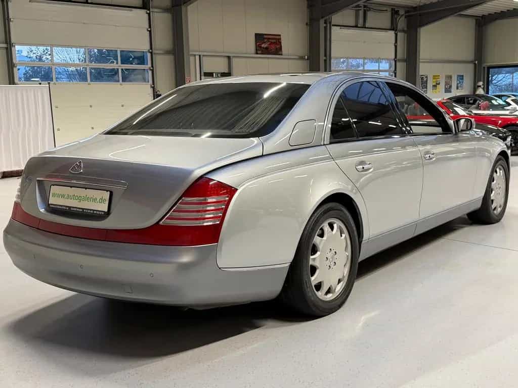 Maybach 57 Amboina V12 Sammlerfahrzeug Distronic 02/2007-photo-2