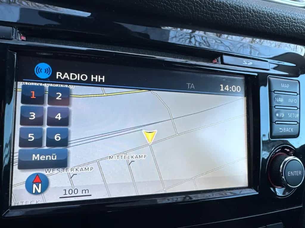 Nissan Qashqa 1.6i N-Connecta*PANO*LED*TEMPO*360*PDC 02/2018-photo-20