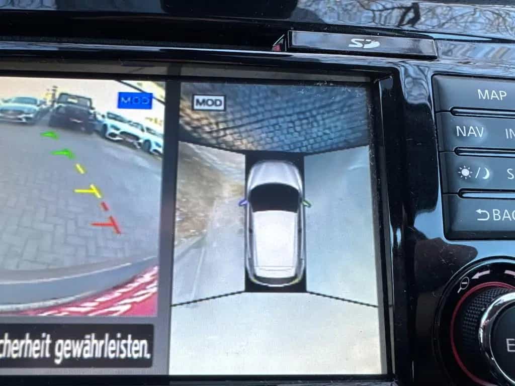 Nissan Qashqa 1.6i N-Connecta*PANO*LED*TEMPO*360*PDC 02/2018-photo-22
