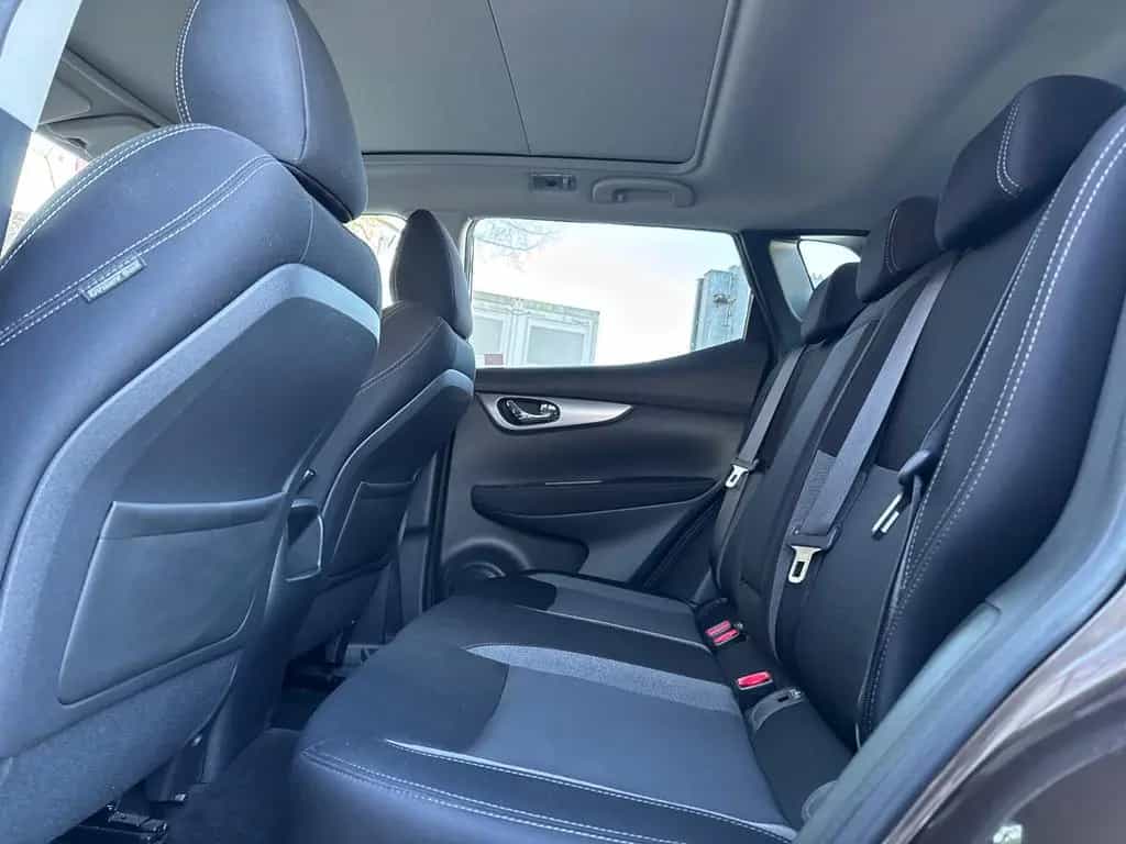 Nissan Qashqa 1.6i N-Connecta*PANO*LED*TEMPO*360*PDC 02/2018-photo-27