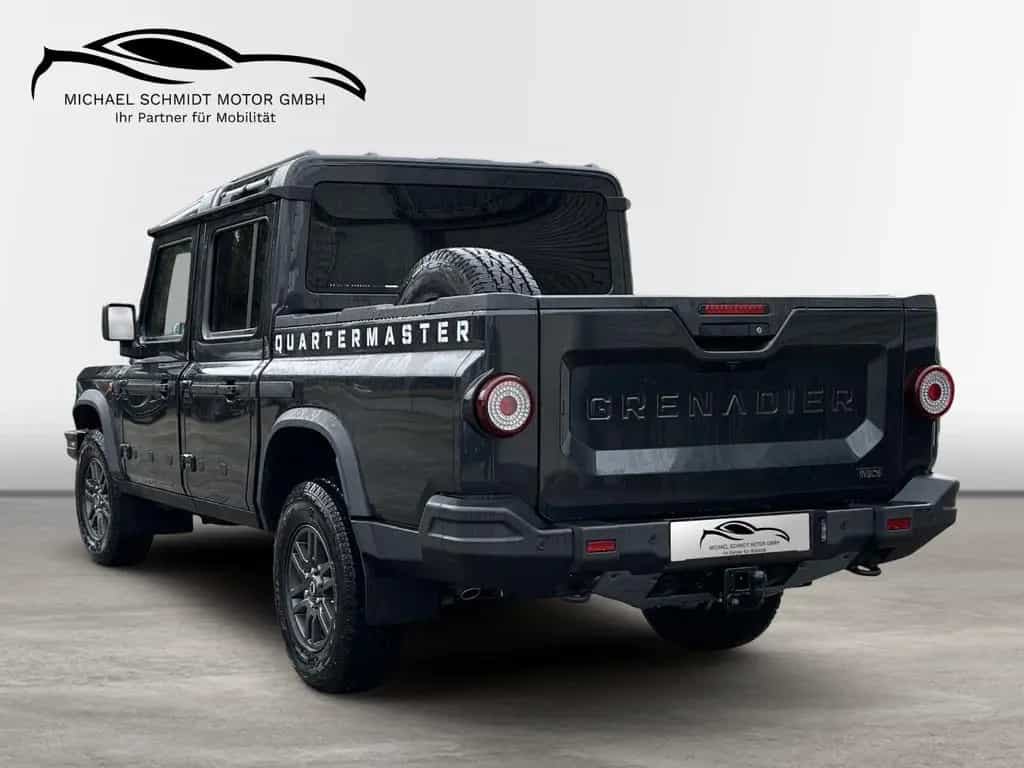 INEOS Grenadier Quartermaster Fieldmaster Edition null-photo-2