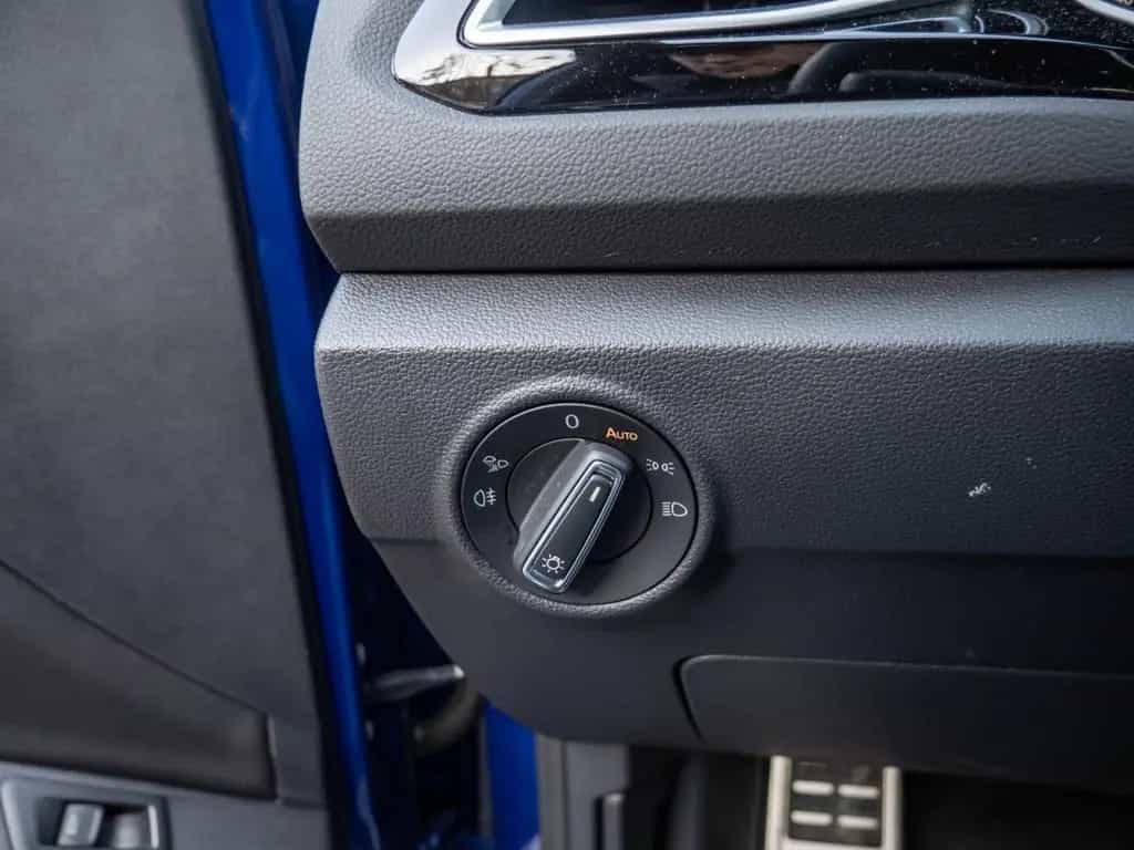 Volkswagen T-Roc R-LINE TSI DSG+ALU 17+ACC+LED-PLUS+KEYLESS 03/2023-photo-21