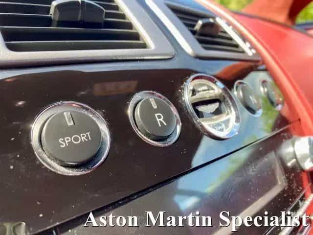 Aston Martin V8 Vantage ASTON MARTIN Other V8 Vantage S Sportshift II Ca 07/2013-photo-11