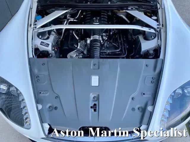 Aston Martin V8 Vantage ASTON MARTIN Other V8 Vantage S Sportshift II Ca 07/2013-photo-9