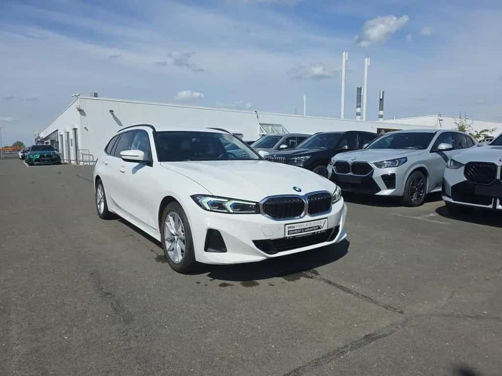 BMW 320 d xDrive Touring Head-Up HiFi DAB LED RFK 11/2022-photo-1