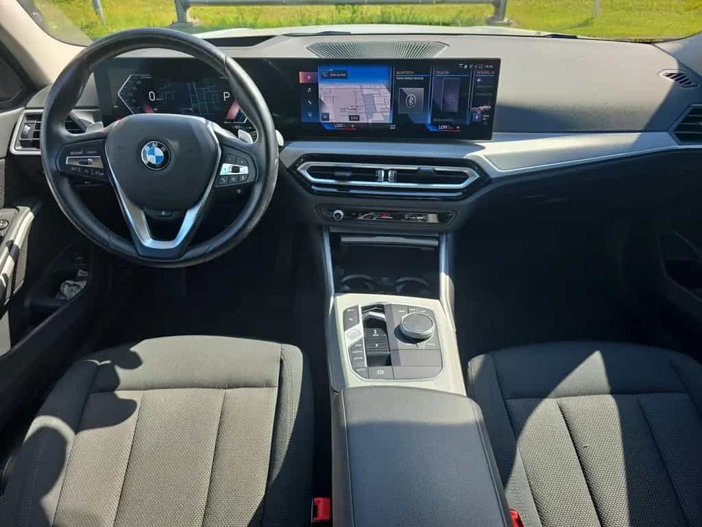 BMW 320 d xDrive Touring Head-Up HiFi DAB LED RFK 11/2022-photo-17
