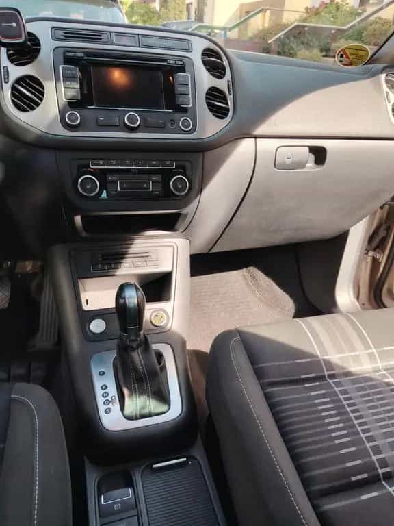 Volkswagen Tiguan 1.4 TSI DSG BMotion T LOUNGE Sport & ... 05/2015-photo-12