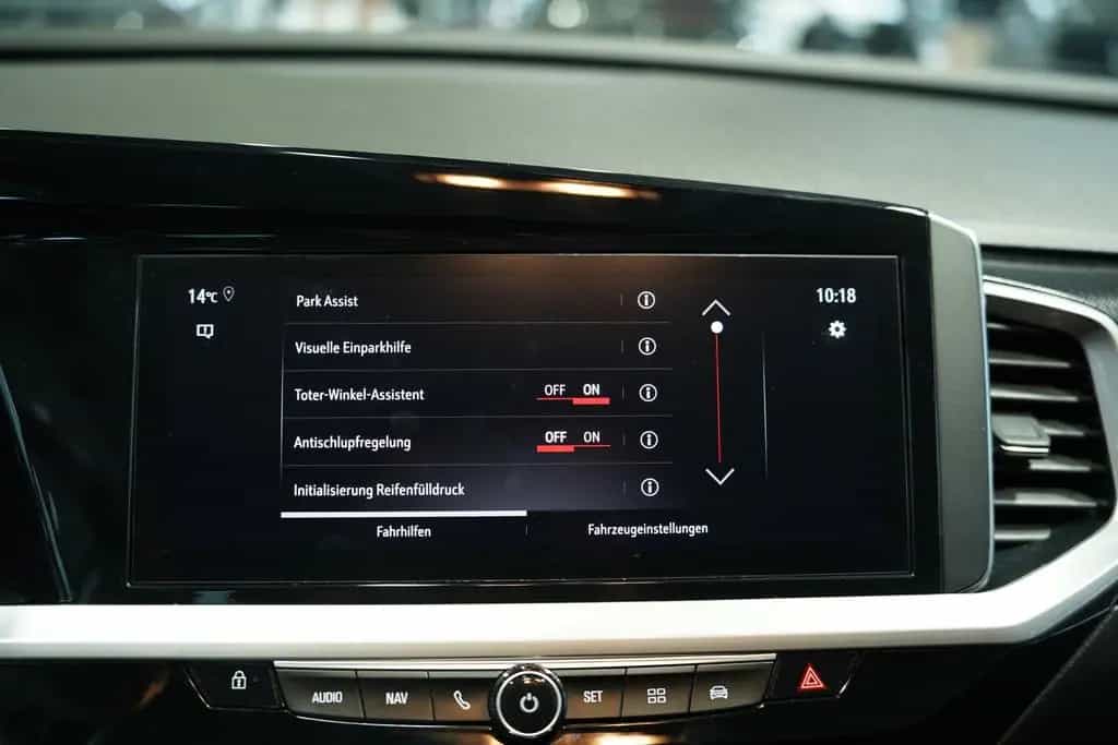 Opel Grandland X Elegance Ultimate *1.H*19*360°*Key 08/2023-photo-44