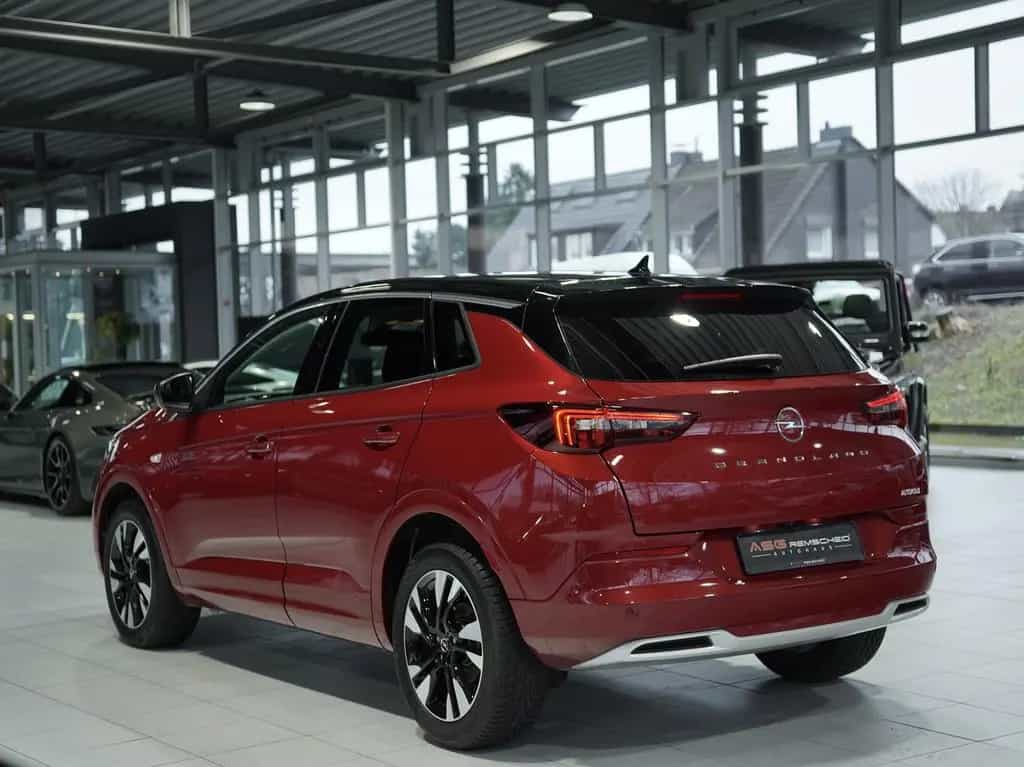 Opel Grandland X Elegance Ultimate *1.H*19*360°*Key 08/2023-photo-9